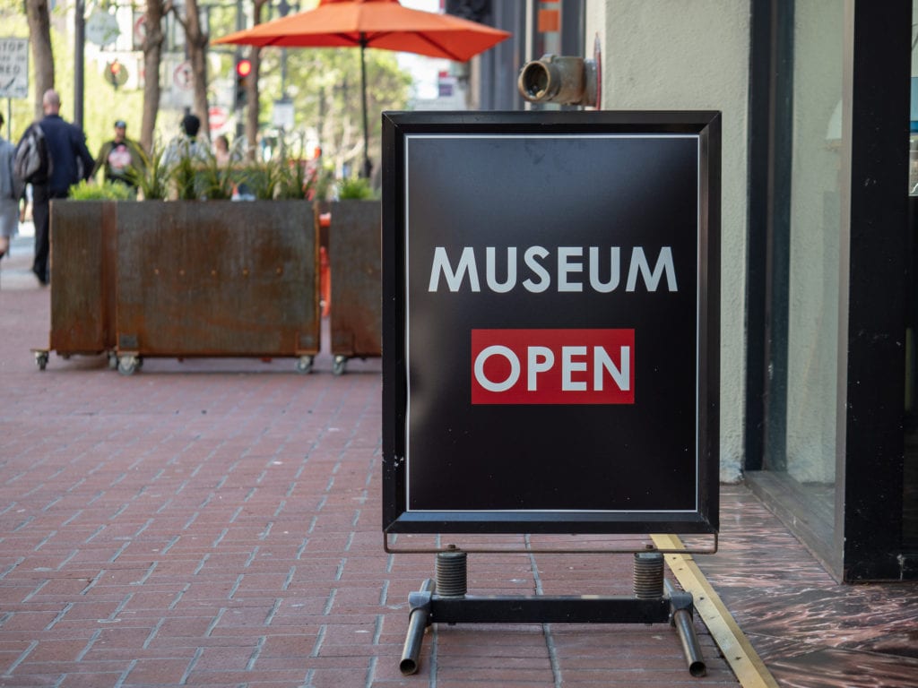 Sidewalk Display Signs - Chicago Skokie Evanston Niles Park Ridge ...